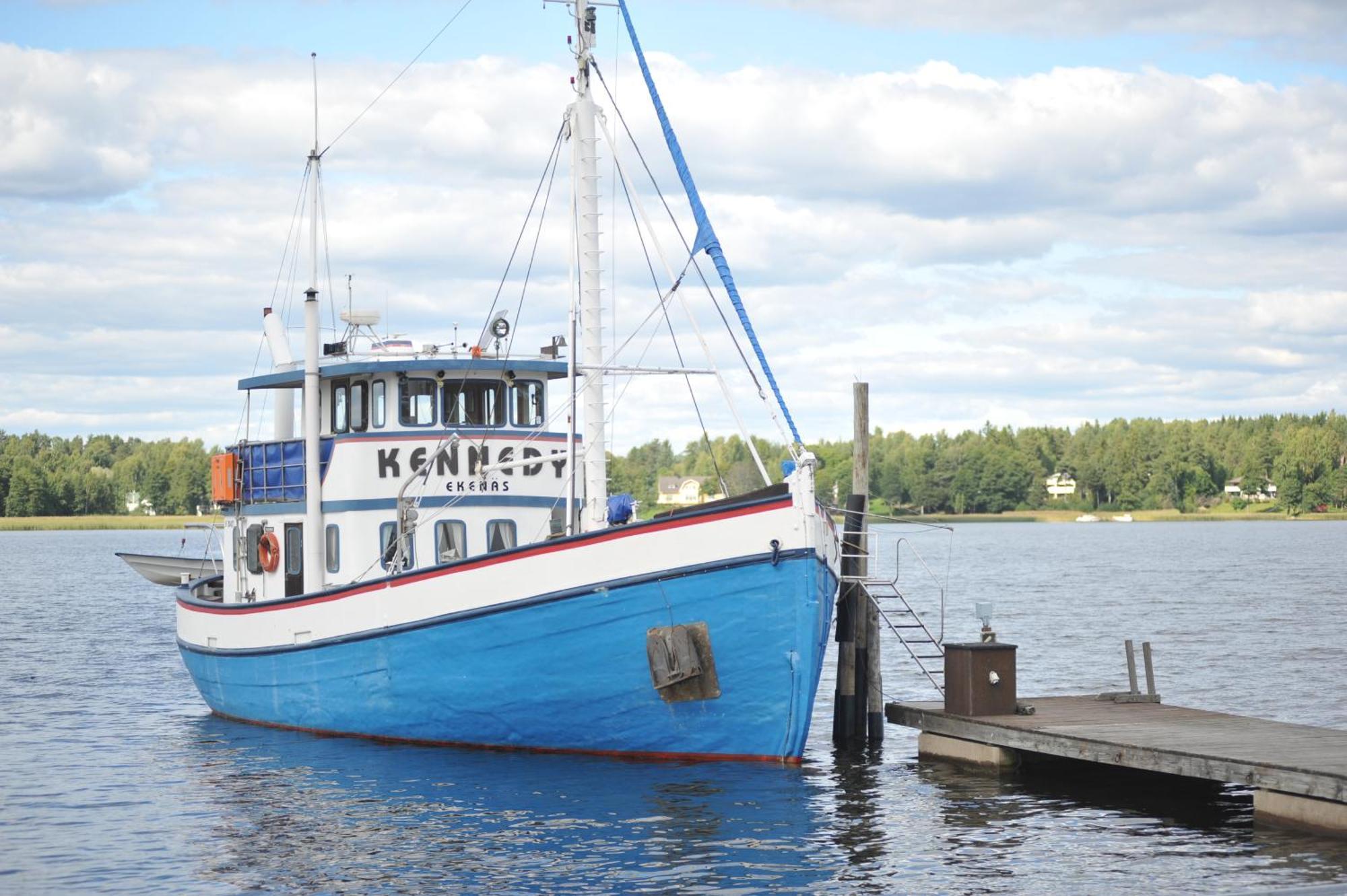 Hotel Sea Front Raseborg Exterior foto